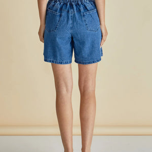 relaxed denim short (bb8498)