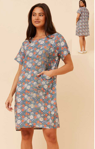 Dress with pockets (D523325)
