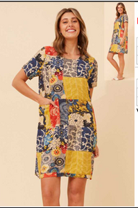 Dress with pockets (D735181)