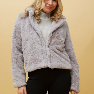 faux fur crop jkt (j505841)