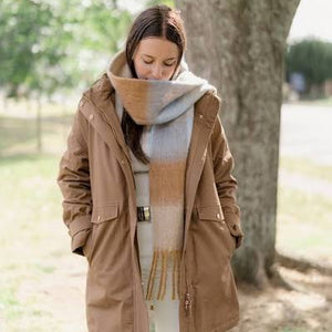 madelaine scarf (t6w2948)
